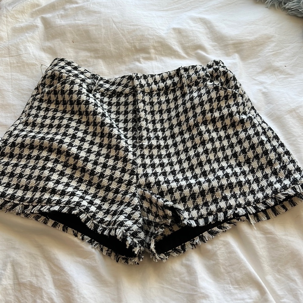 Adorable white and black game day shorts